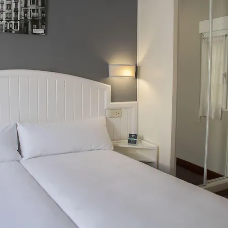 Alda Miramar Guest house 3*