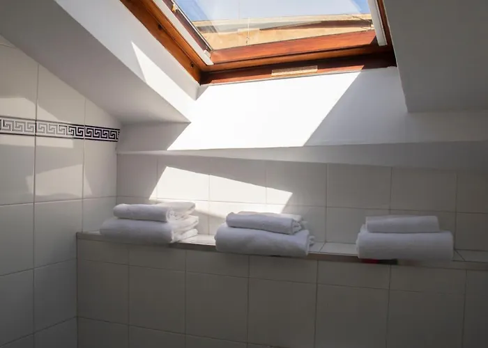 Alda Miramar Guest house