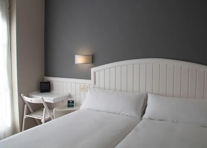 Guest house Alda Miramar