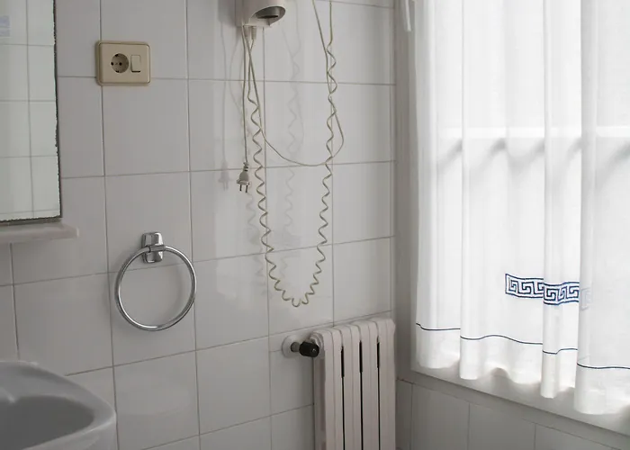 Alda Miramar Guest house 3*