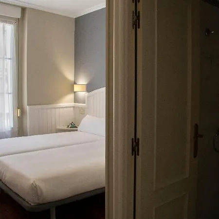 Alda Miramar 3* Хихон