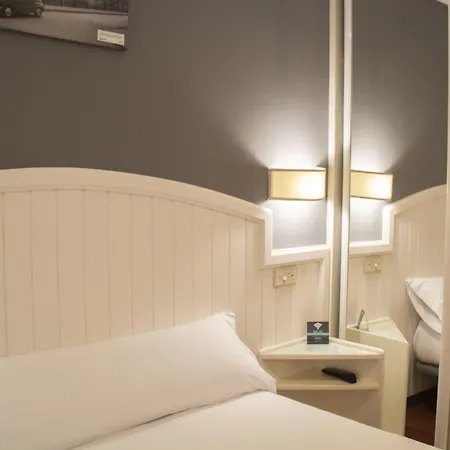 Guest house Alda Miramar Gijon