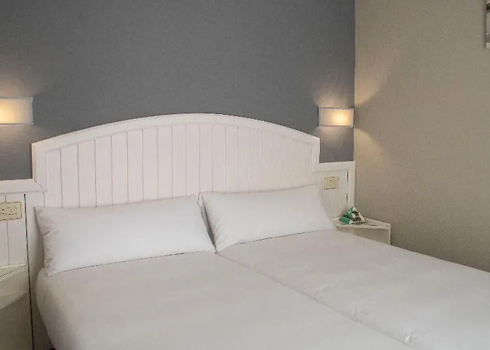 Alda Miramar Pensionat 3*